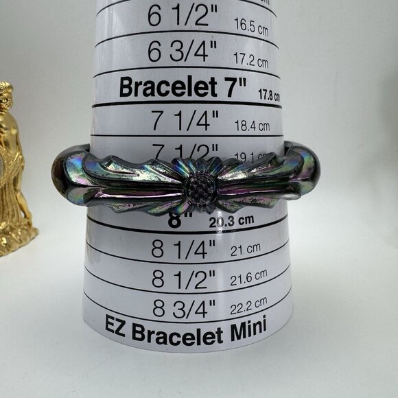 Vintage Lucite Carved Bangle Bracelet Black Iridescent Floral Design 7 3/4” - Picture 5 of 7